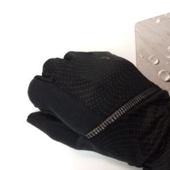 Under Armour Storm Liner Gloves W/Tread Palm 15 Under Armour Storm Liner Gloves W/Tread Palm -Thorlo shop 1320484w 76723.1650348030